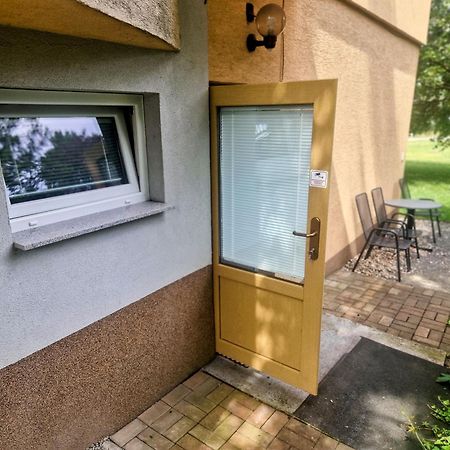 Family Hotel Maxim Beroun  Zewnętrze zdjęcie