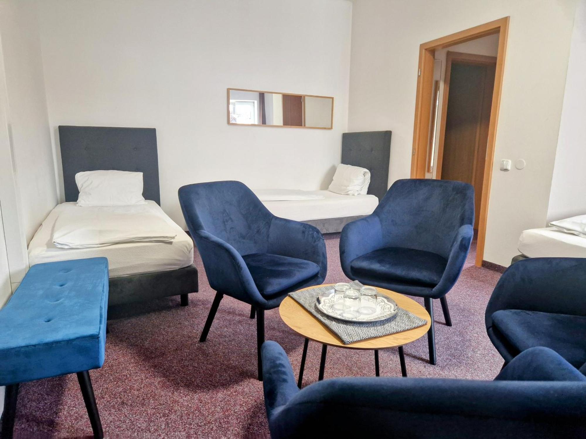 Family Hotel Maxim Beroun  Zewnętrze zdjęcie