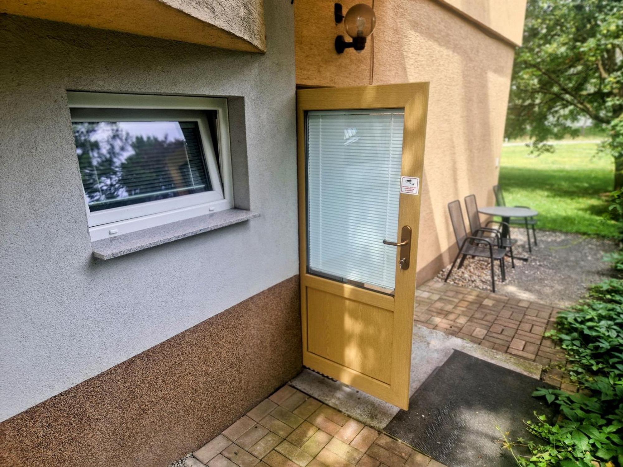 Family Hotel Maxim Beroun  Zewnętrze zdjęcie